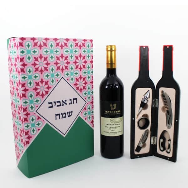 מארז אביזרי יין בצורת בקבוק