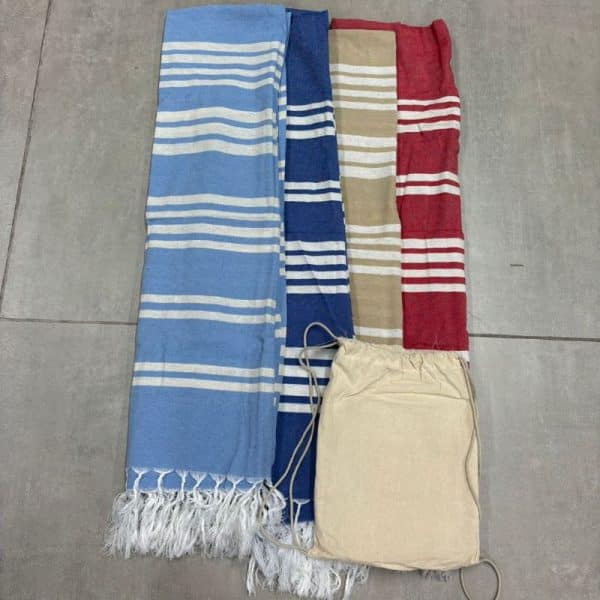 מגבת חוף גדולה ואיכותית